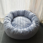 Blue and white stripes / L